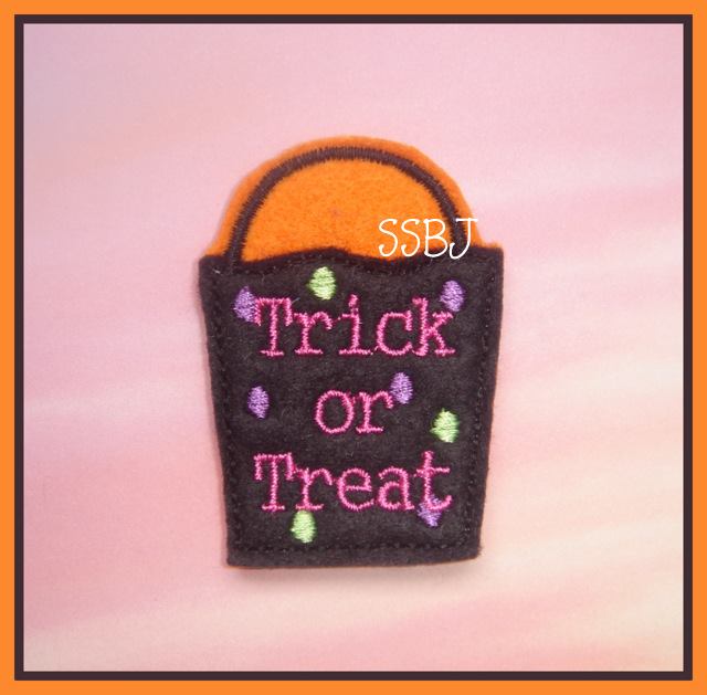 Costume Kids Trick or Treat Bag Embroidery File